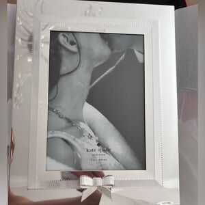 Kate Spade Grace Ave 5x7 photo frame